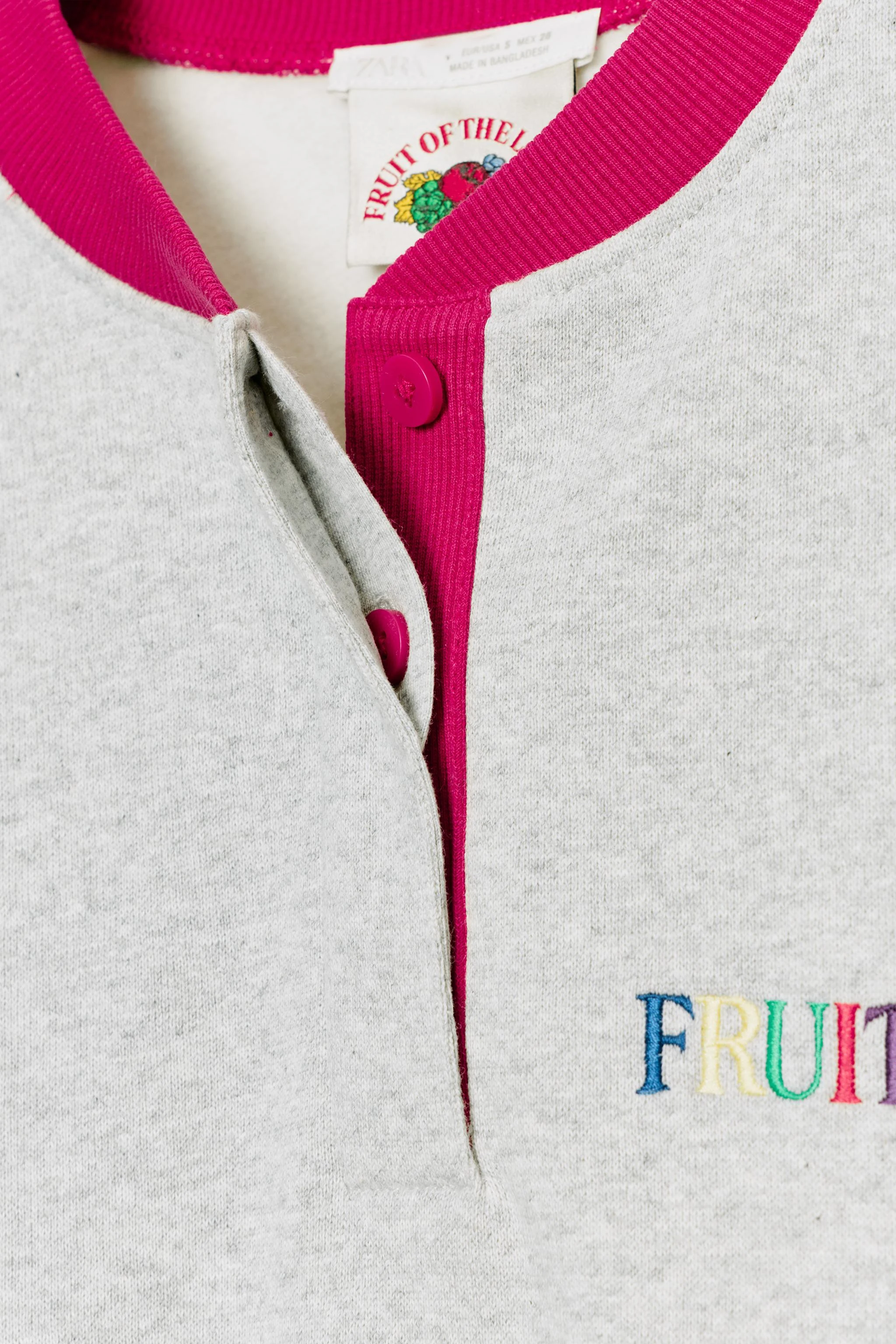 Свитшот с контрастной отделкой Fruit of the Loom™ — Серый меланж — фото 4